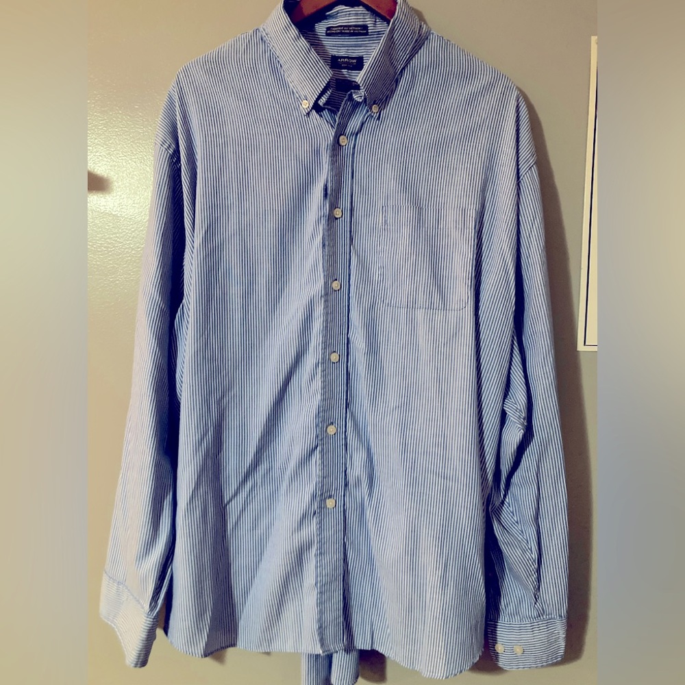 Arrow blue and white pin stripe button up.